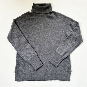 Halogen Gray Cashmere Turtleneck Sweater XS